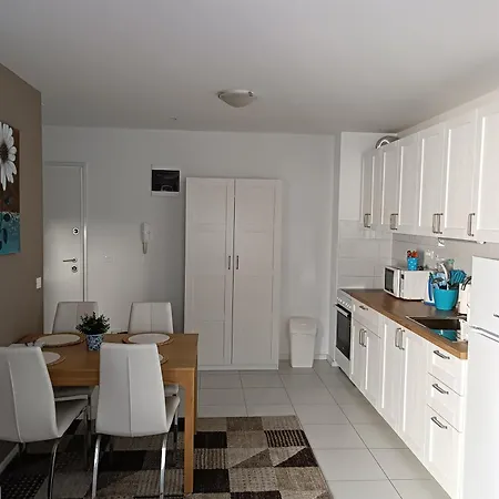Apartment Matmar
